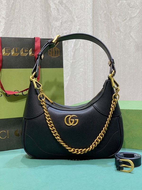 Gucci Handbags 115